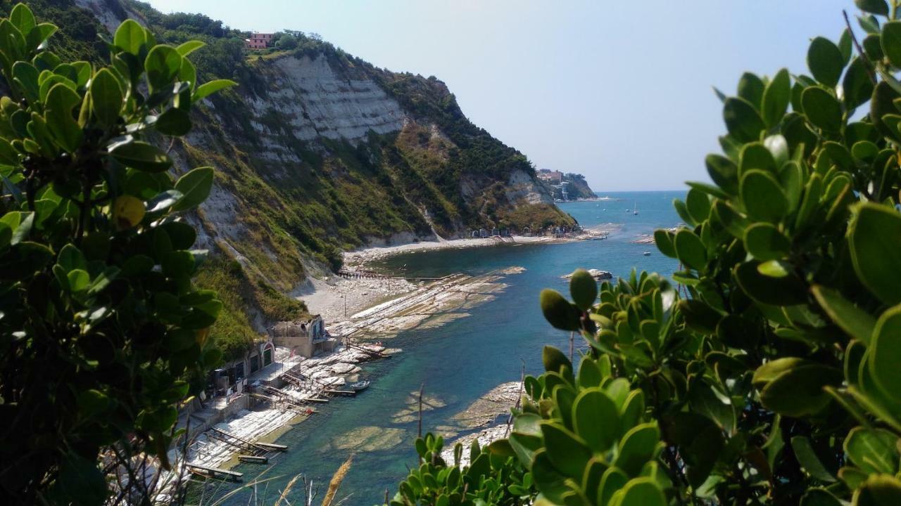 Appartamento Via Duranti Ancona Esterno foto